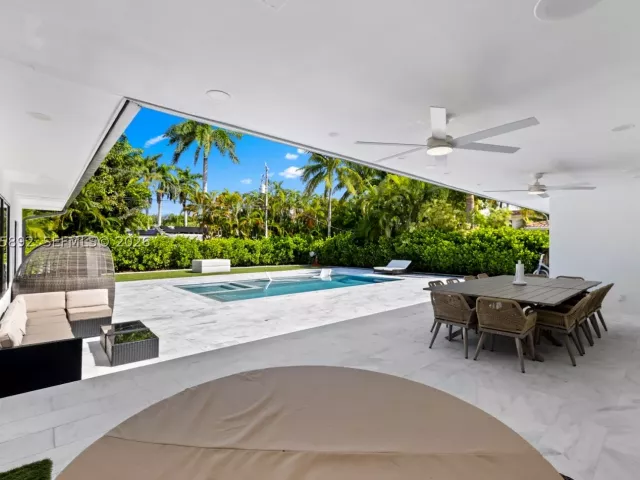 4-bedroom home for rent in Hollywood - 1117 Adams st - MondialRealty