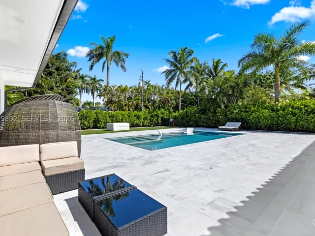 4-bedroom home for rent in Hollywood - 1117 Adams st - MondialRealty
