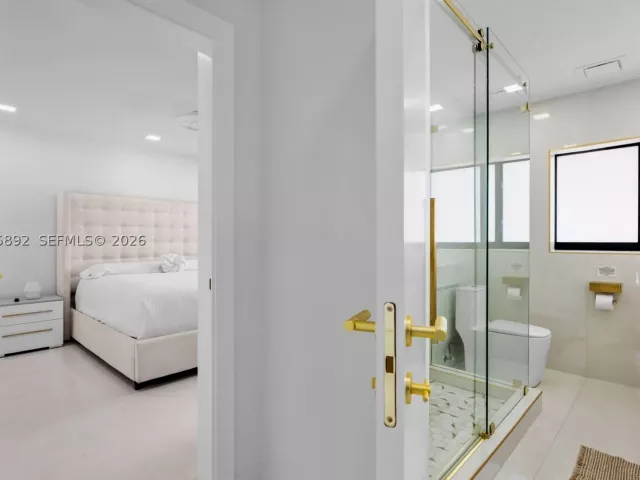 4-bedroom home for rent in Hollywood - 1117 Adams st - MondialRealty