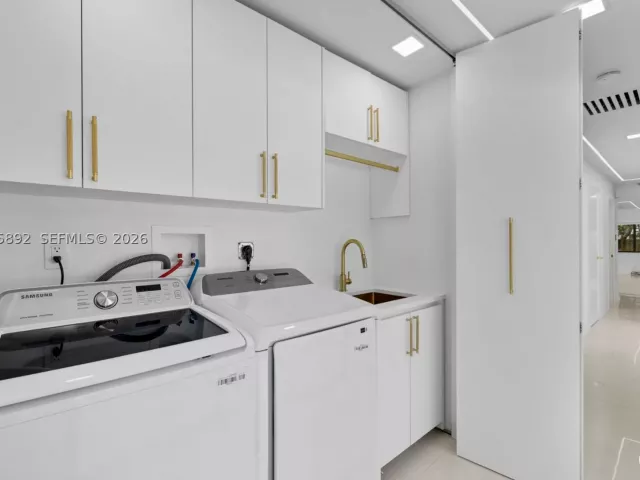 4-bedroom home for rent in Hollywood - 1117 Adams st - MondialRealty