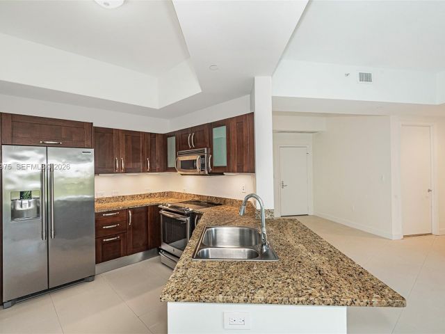 Apartment for rent  Unit #412 - photo 7506449