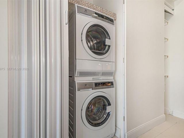 Apartment for rent  Unit #412 - photo 7506454