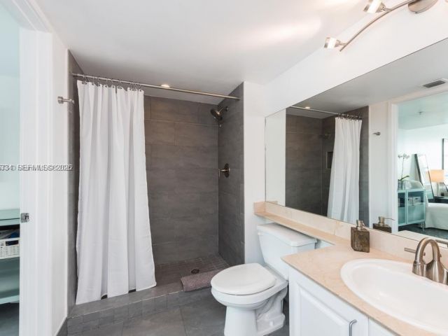 Apartment for rent  Unit #1502 - photo 7511484