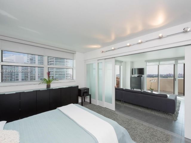 Apartment for rent  Unit #1502 - photo 7511487