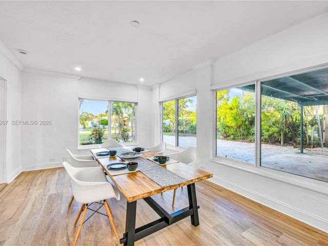 Home for rent at 1960 NE 182nd St - photo 7515574