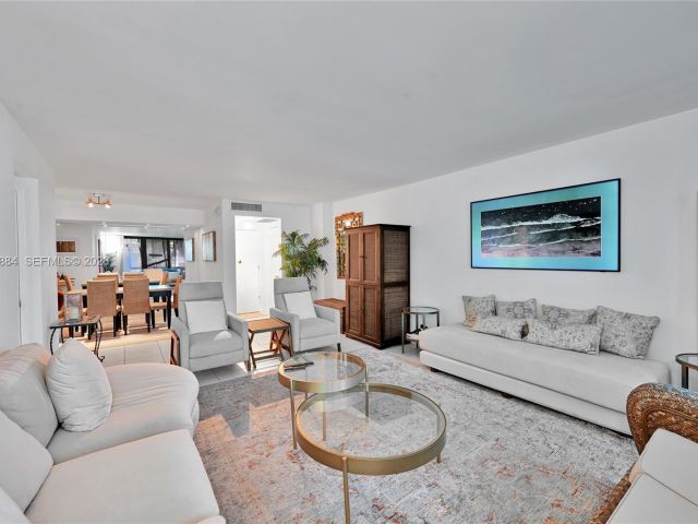 Apartment for rent  Unit #C504 - photo 7500587