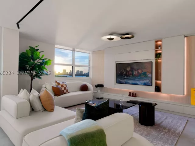 3-bedroom condo for sale in Miami Beach - 650 West Ave 1203/1205 - MondialRealty