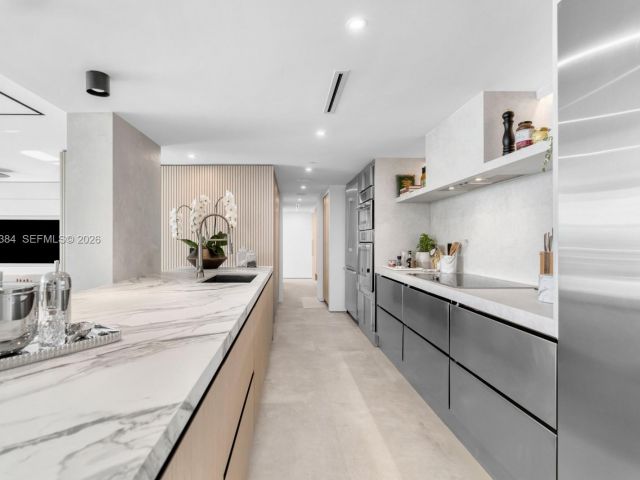 Apartment for sale  Unit #1203/1205 - photo 7508573