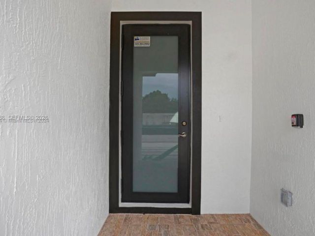 Home for rent at 2210 Farragut St - photo 7472095