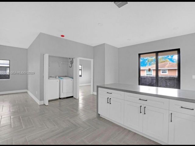 Home for rent at 2210 Farragut St - photo 7472098