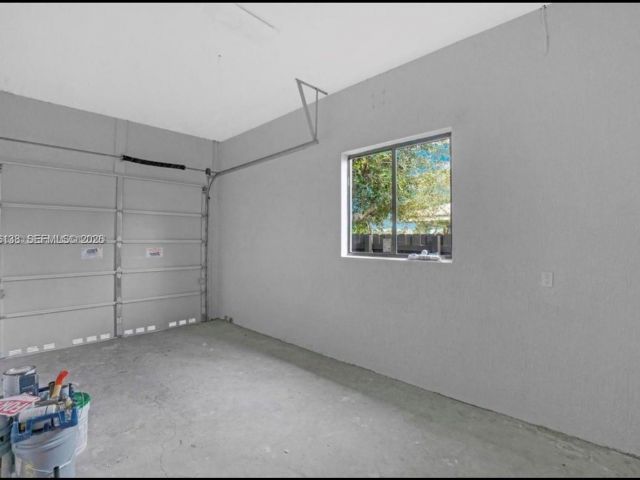 Home for rent at 2210 Farragut St - photo 7472105