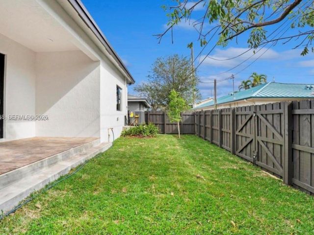 Home for rent at 2210 Farragut St - photo 7472110