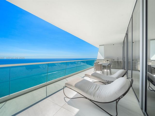 Apartment for rent  Unit #3901 - photo 7490325