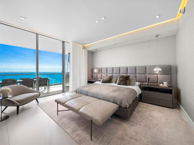 Apartment for rent  Unit #3901 - photo 7490330