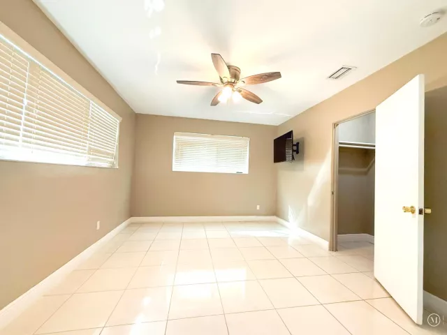 3-bedroom home for rent in Miami Gardens - 19731 NW 4th Avenue Avenue - MondialRealty