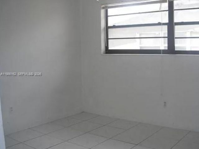 Home for rent at 1941 NW 152nd Ter - photo 7479364