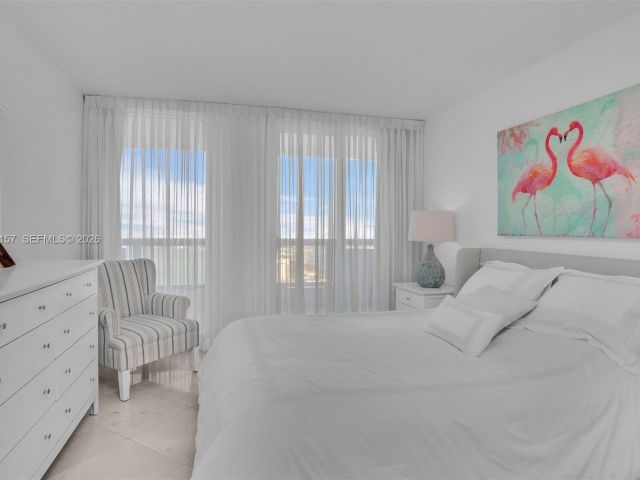 Apartment for rent  Unit #A-3332 - photo 7496125