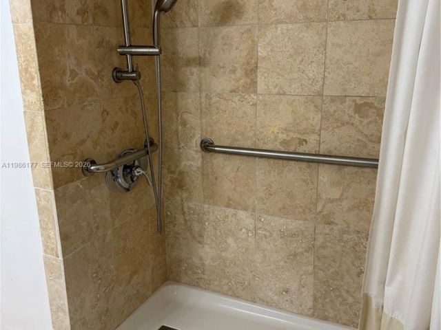 Home for sale at 1208 Bird Rd - photo 7470344