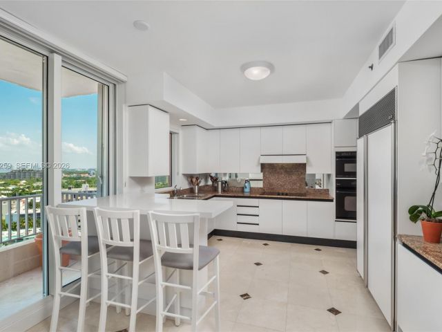 Apartment for sale  Unit #1603 - photo 7490526