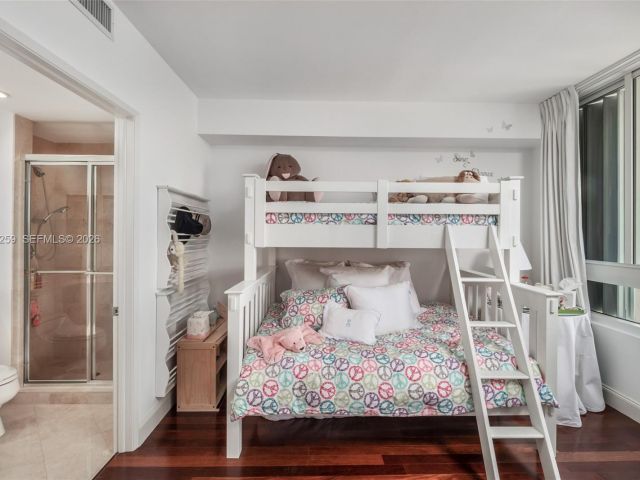 Apartment for sale  Unit #1603 - photo 7490545