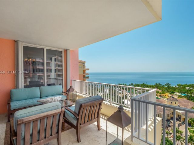 Apartment for sale  Unit #1603 - photo 7490549