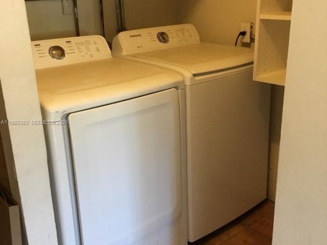 Home for rent at 8927 Hawthorne Ave - photo 7533050