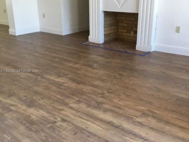 Home for rent at 8927 Hawthorne Ave - photo 7533052