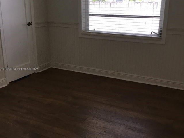Home for rent at 8927 Hawthorne Ave - photo 7533054
