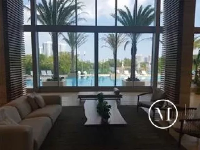 2-bedroom condo for sale in North Miami Beach - 16385 Biscayne Boulevard 1018 - MondialRealty