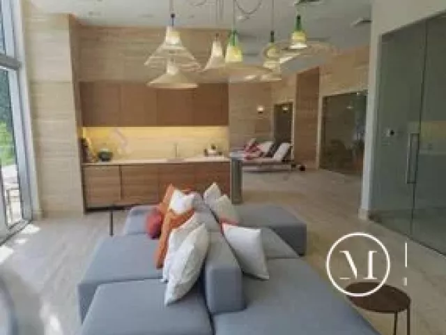 2-bedroom condo for sale in North Miami Beach - 16385 Biscayne Boulevard 1018 - MondialRealty