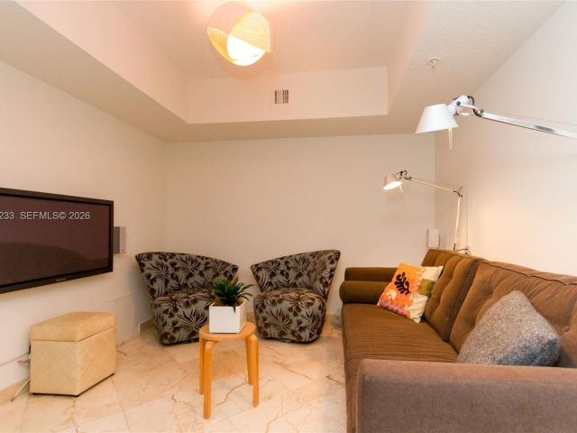 Apartment for sale  Unit #601 - photo 7520049