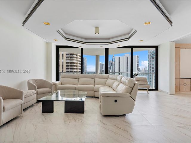 Apartment for sale  Unit #15E - photo 7503730