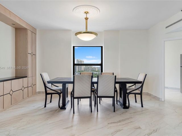 Apartment for sale  Unit #15E - photo 7503734