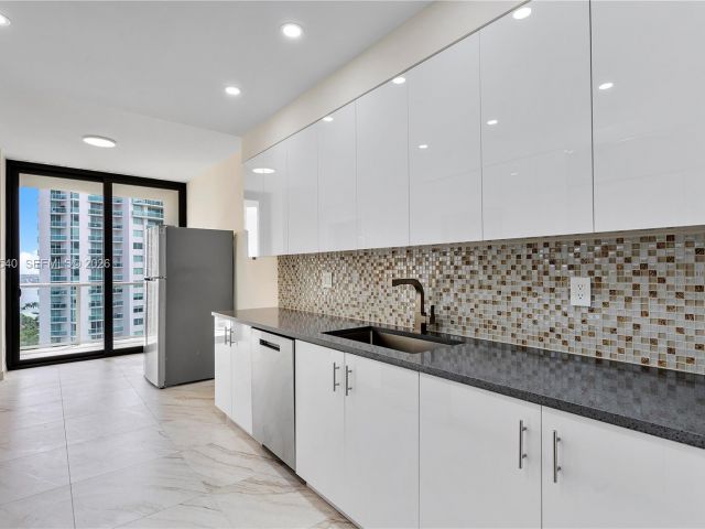 Apartment for sale  Unit #15E - photo 7503743