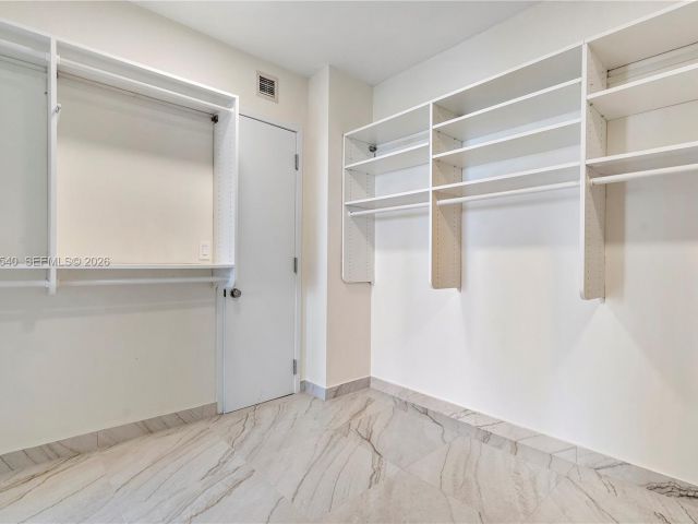 Apartment for sale  Unit #15E - photo 7503745