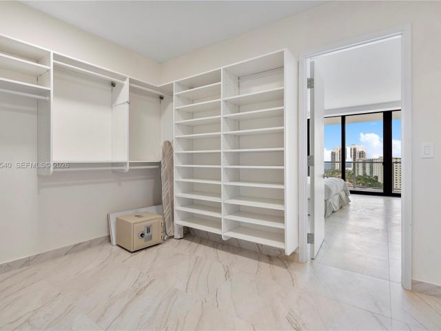 Apartment for sale  Unit #15E - photo 7503746