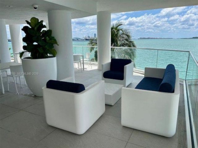 Apartment for rent  Unit #1011 - photo 7478895