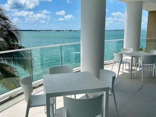 Apartment for rent  Unit #1011 - photo 7478898