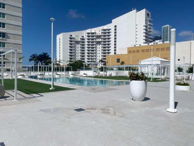 Apartment for rent  Unit #1011 - photo 7478899