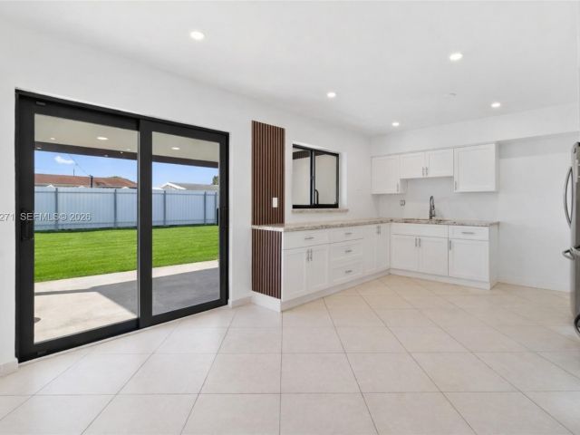 3-bedroom home for rent in Miami Gardens - 5420 NW 182nd St - MondialRealty