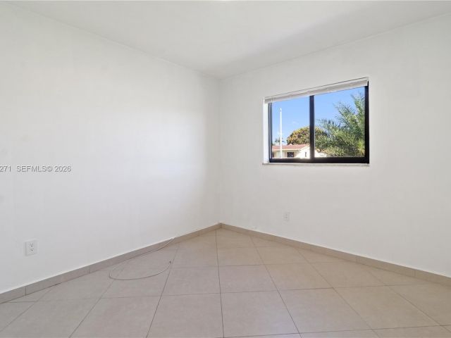 3-bedroom home for rent in Miami Gardens - 5420 NW 182nd St - MondialRealty