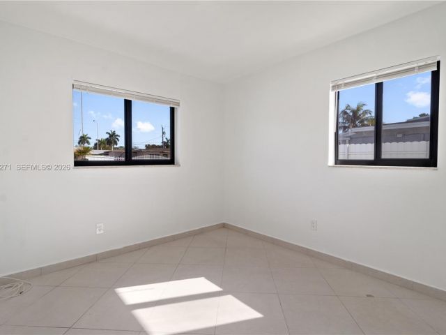 3-bedroom home for rent in Miami Gardens - 5420 NW 182nd St - MondialRealty