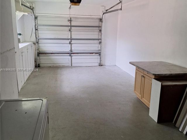 3-bedroom home for rent in Pembroke Pines - 710 NW 77th Way - MondialRealty