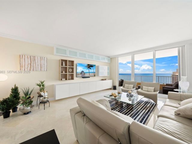 Apartment for rent  Unit #1802 - photo 7490491