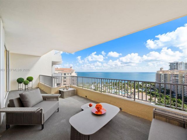 Apartment for rent  Unit #1802 - photo 7490493