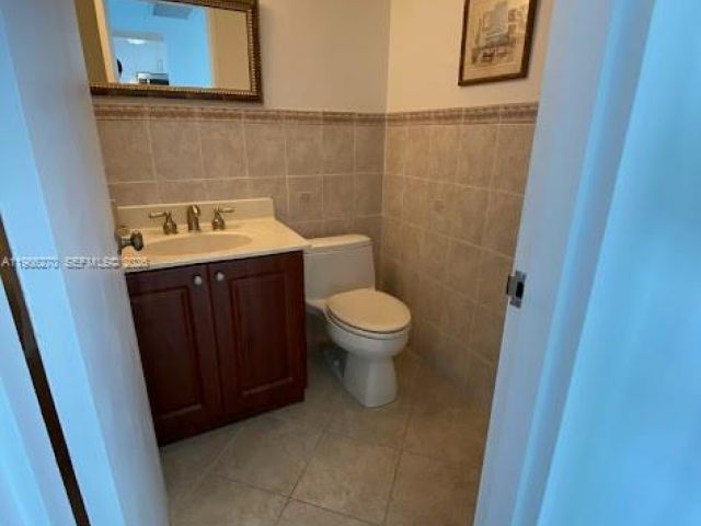 Apartment for sale  Unit #1524 - photo 7504390