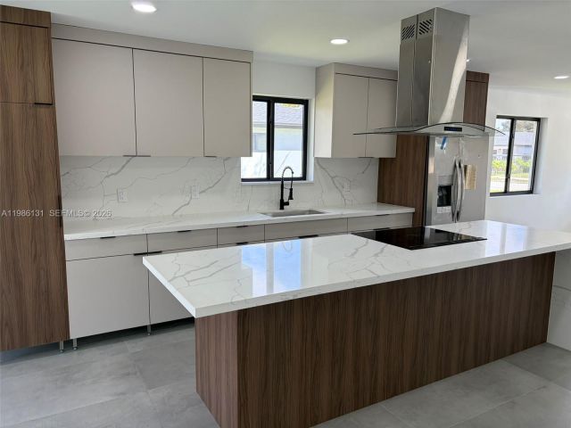 Home for rent at 2421 NW 153rd St 0 - photo 7521681