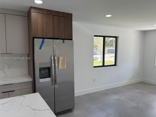 Home for rent at 2421 NW 153rd St 0 - photo 7521686