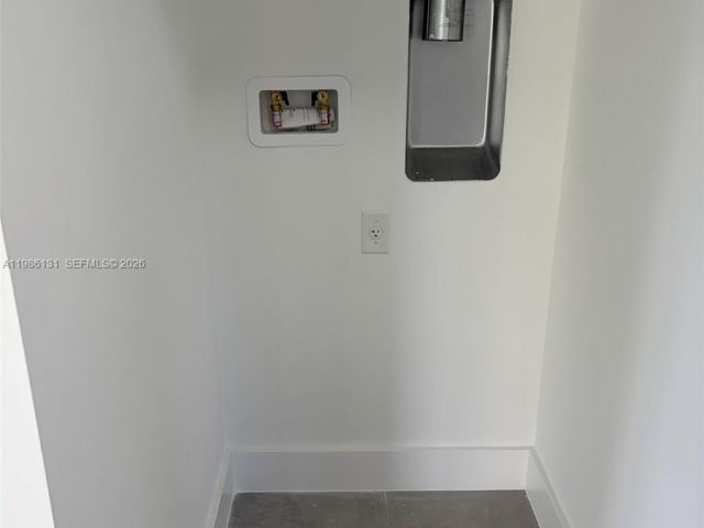 Home for rent at 2421 NW 153rd St 0 - photo 7521688