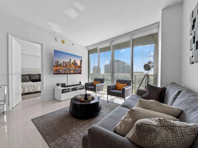 Apartment for sale  Unit # - photo 7510508